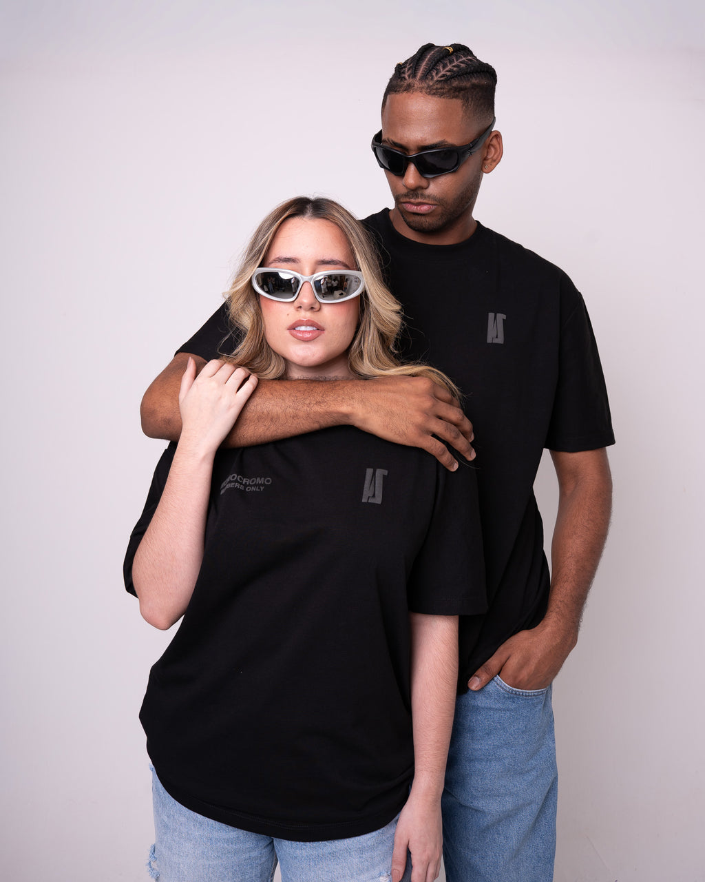 Camiseta Monocromo - Negra